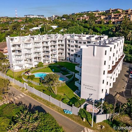 Umdloti Cabanas 32 Triplex 外观 照片